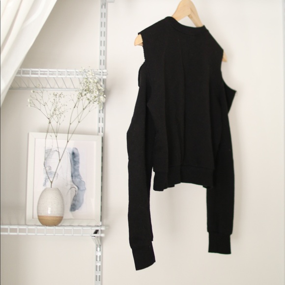 Forever 21 Top - Picture 2 of 3